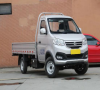 都是大厂卡车:东风小康D71与长安跨越王X3谁更好?
