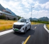10万起就能买中型的SUV,电混动力,提供57座,可看蓝电E5!